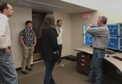 Getting input from pipeline control room supervisor